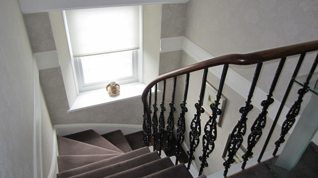 Kew House Hotel เอดินบะระ ภายนอก รูปภาพ